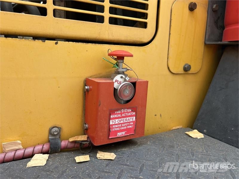 Komatsu WA600-6 輪胎式裝載機