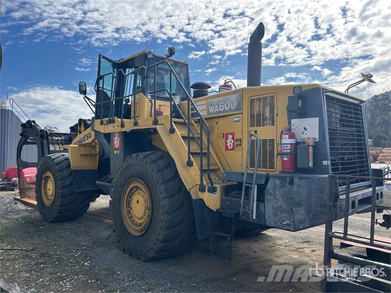 Komatsu WA600-6 輪胎式裝載機
