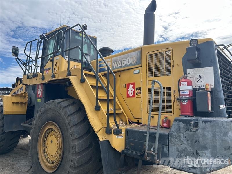 Komatsu WA600-6 輪胎式裝載機