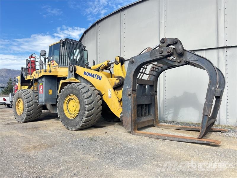 Komatsu WA600-6 輪胎式裝載機
