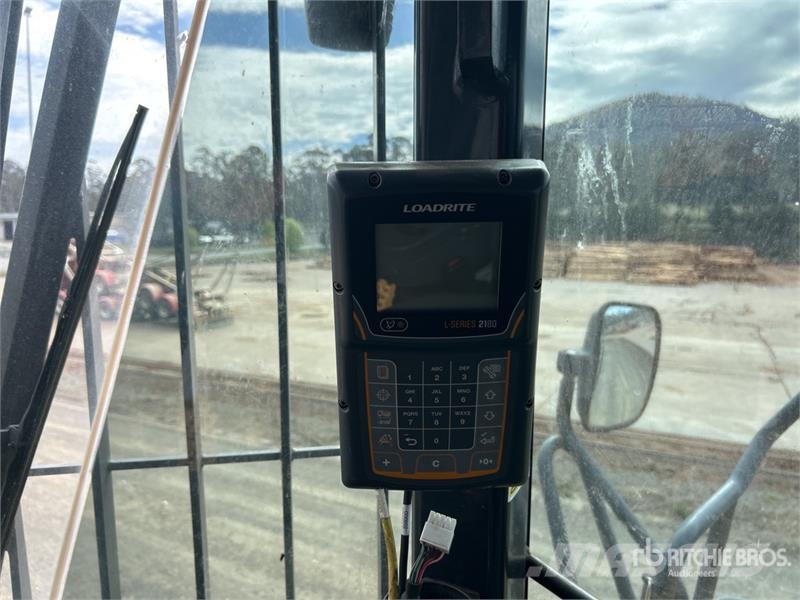 Komatsu WA600-6 輪胎式裝載機