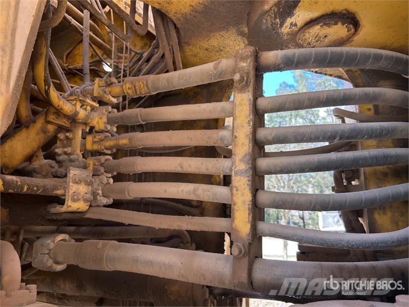 Komatsu WA700-3 Wheel Loader Wheel loaders