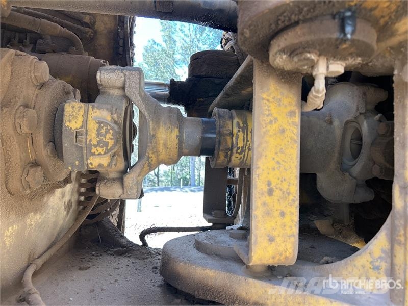 Komatsu WA700-3 Wheel Loader Wheel loaders