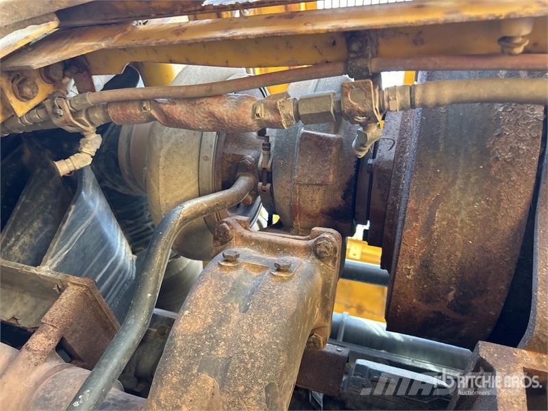 Komatsu WA700-3 Wheel Loader Wheel loaders