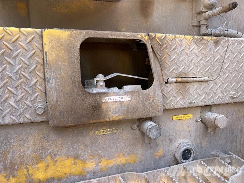 Komatsu WA700-3 Wheel Loader Wheel loaders