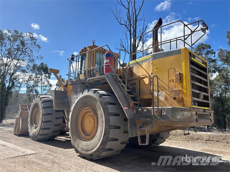 Komatsu WA700-3 Wheel Loader Wheel loaders