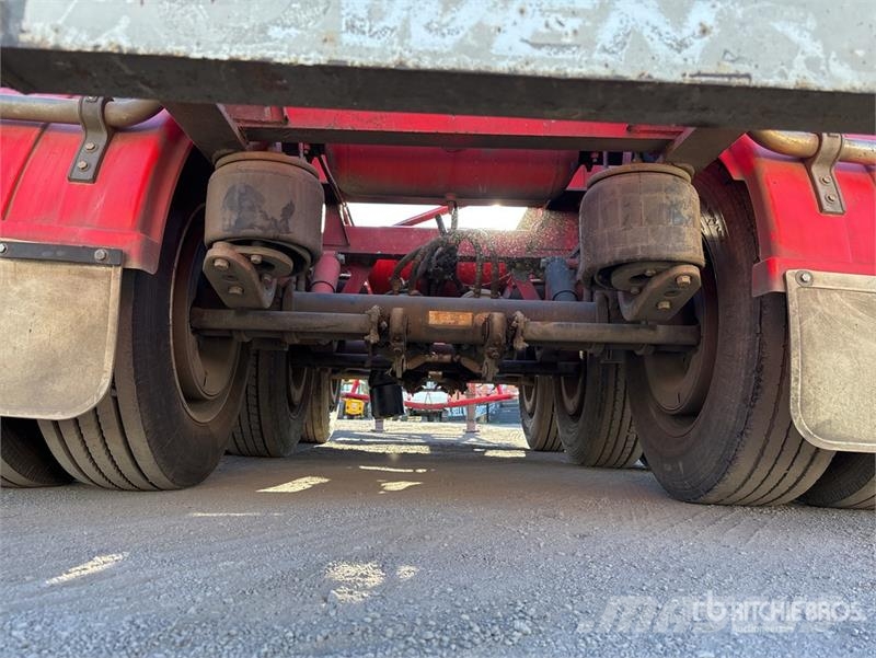  Krueger 12.1 m Tri/A Container Trailer 货柜车
