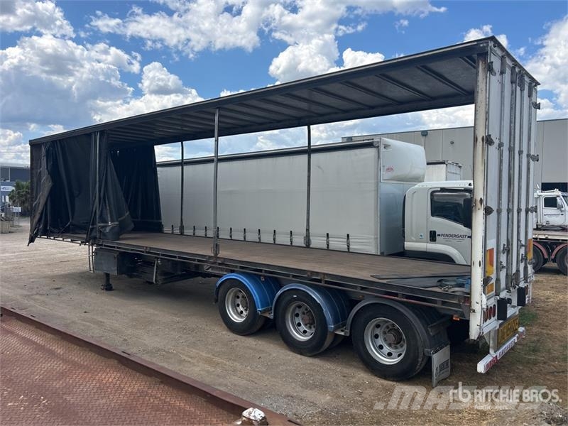 Krueger 13.2 m Tri/A Curtain Side Trailer Rimorchi centinati