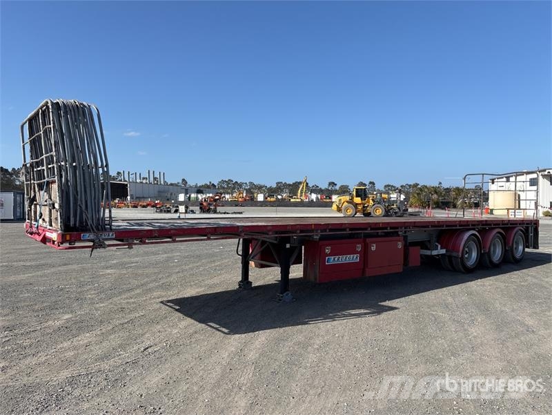  Krueger 13.6 m Tri/A Flatbed Trailer Lavaperävaunut
