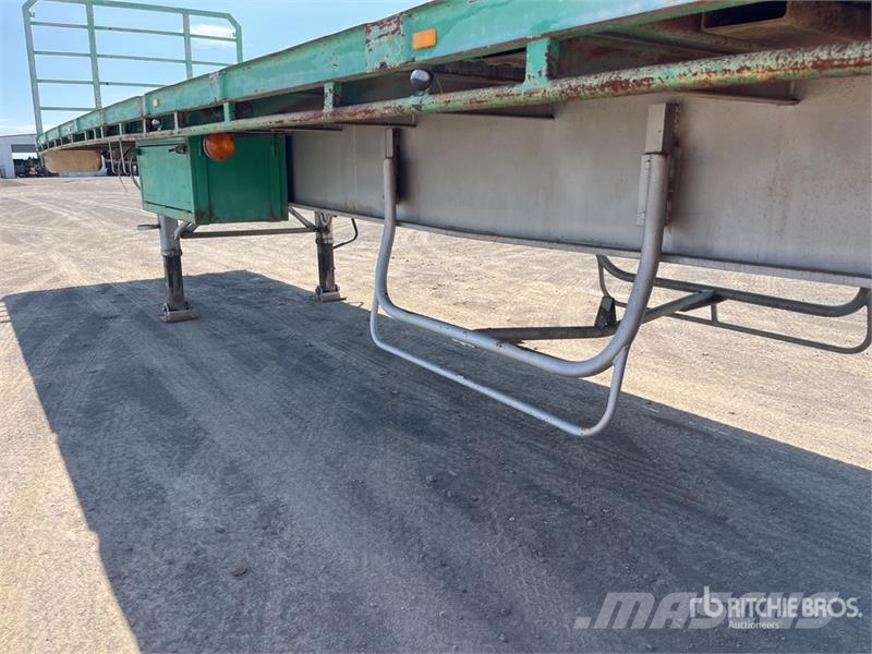  Krueger 13.6 m Tri/A Flatbed Trailer Plato/keson prikolice