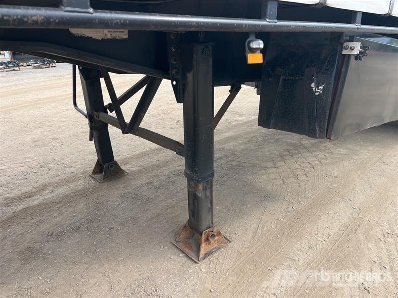  Krueger 7.2 m Tri/A B-Double Lead Curtain Side Tra Plachtové přívěsy