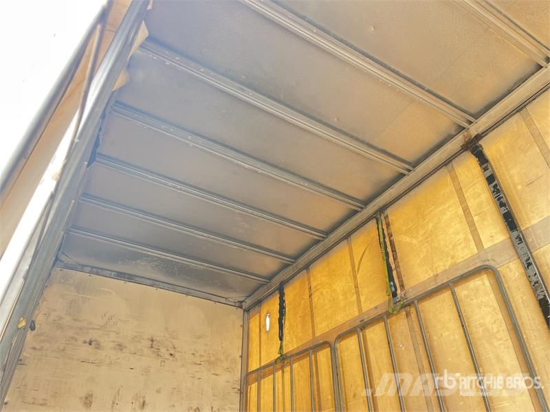  Krueger 7.2 m Tri/A B-Double Lead Curtain Side Tra Plachtové přívěsy