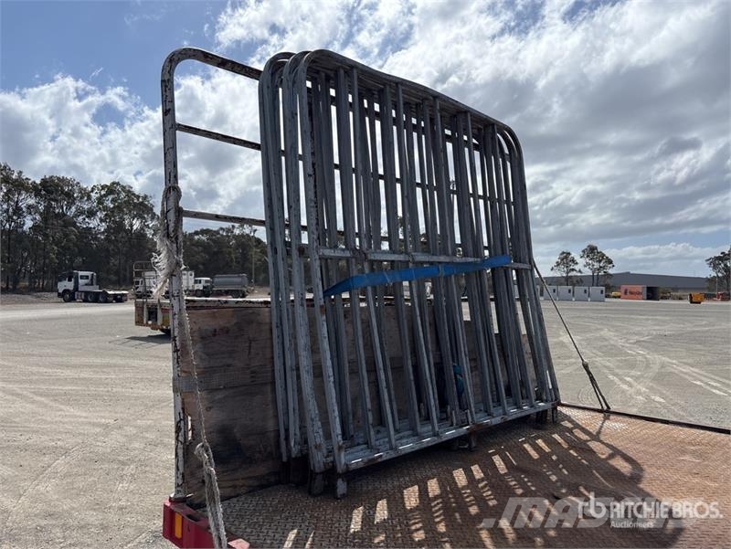  Krueger 7.2 m Tri/A B-Double Lead Flatbed Trailer Lavaperävaunut