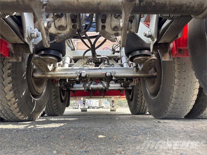  Krueger 7.2 m Tri/A B-Double Lead Flatbed Trailer Lavaperävaunut