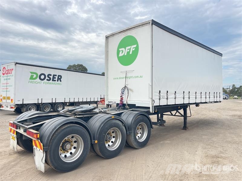  Krueger 7.2 m Tri/A B-Double Lead Curtain Side Tra Plachtové přívěsy