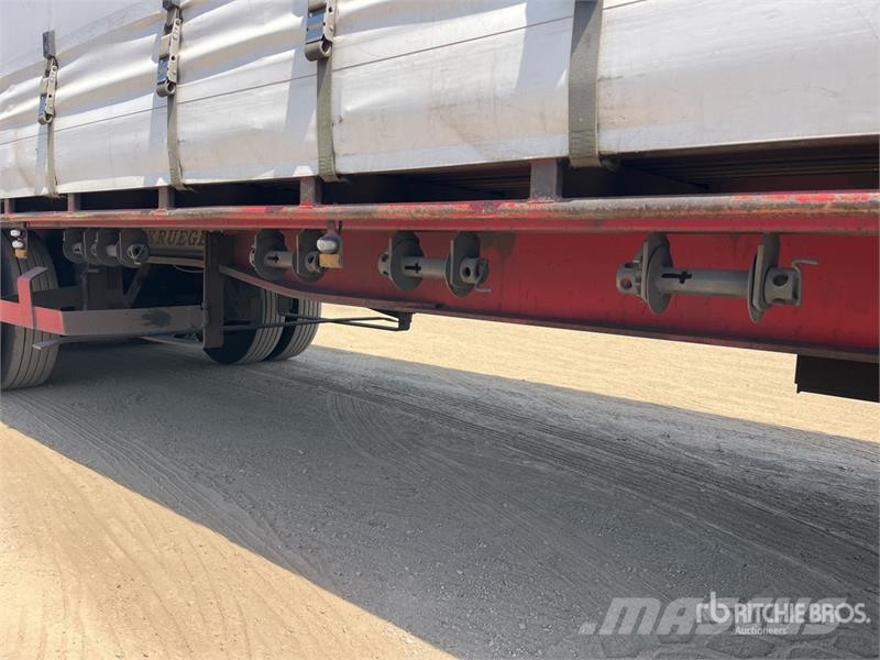 Kruger 13.3 m Tri/A Step Deck Curtain Side Trailer Tenthaagised