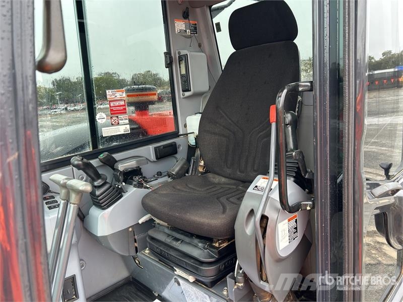 Kubota KX080-3S Tracked Excavator 履带挖掘机