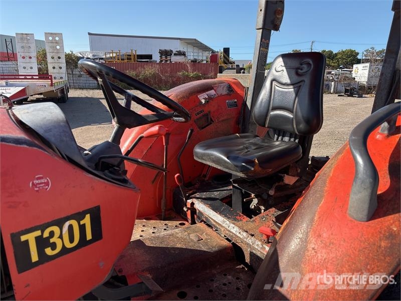 Kubota M7040SUD 拖拉机/农用车
