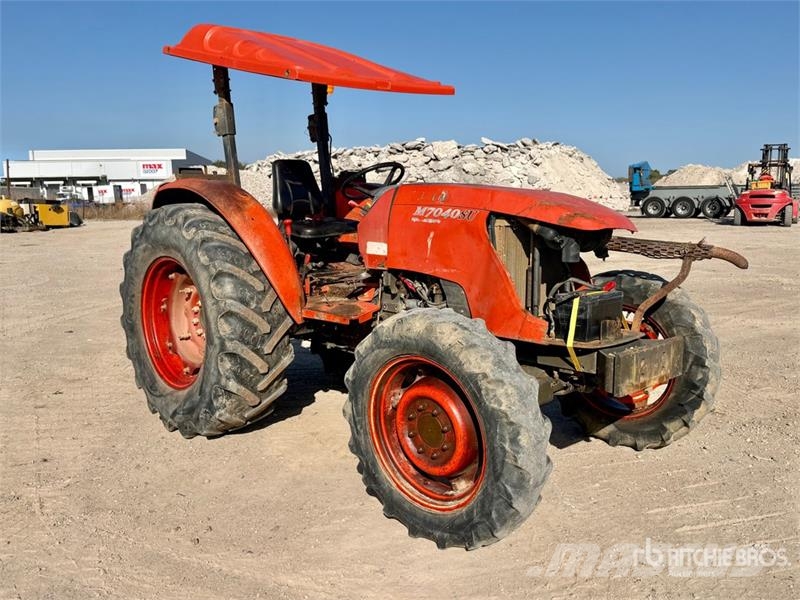Kubota M7040SUD 拖拉机/农用车