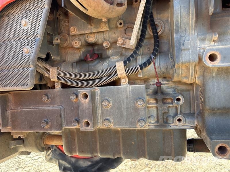 Kubota M7040SUD 拖拉机/农用车