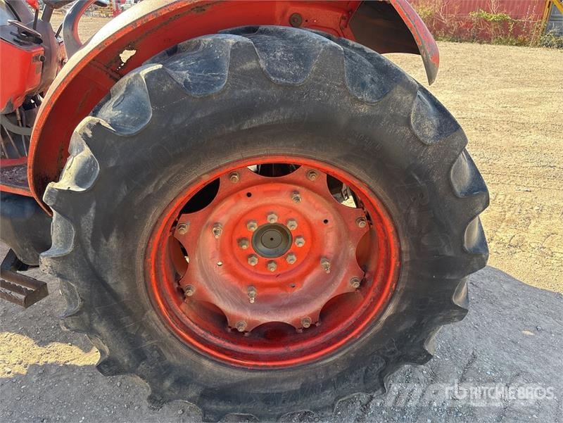 Kubota M7040SUD 拖拉机/农用车
