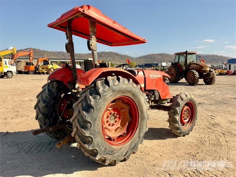 Kubota M7040SUD 拖拉机/农用车