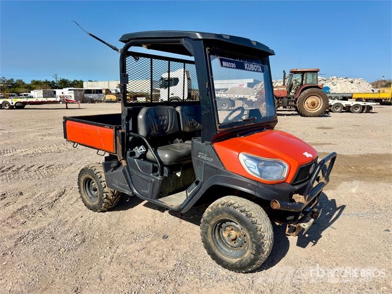 Kubota RTV-X900 Pomoćni strojevi