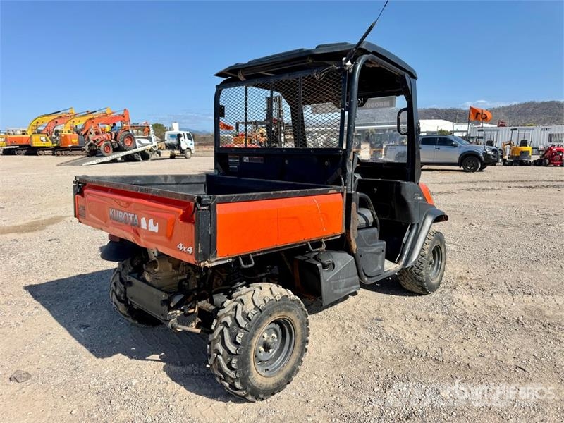 Kubota RTV-X900 Pomoćni strojevi