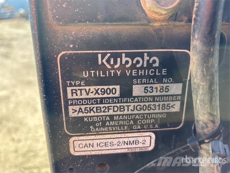 Kubota RTV-X900 Pomoćni strojevi