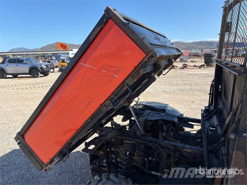 Kubota RTV-X900 Pomoćni strojevi