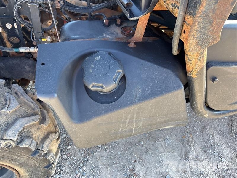 Kubota RTV-X900 Pomoćni strojevi