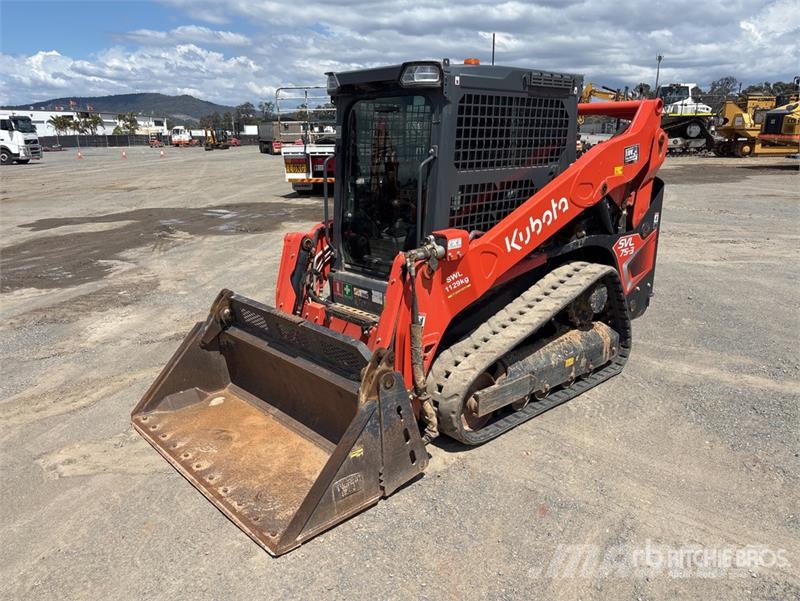 Kubota SVL 75-3 Two-Speed Compact Track Loader Skid steer loaders