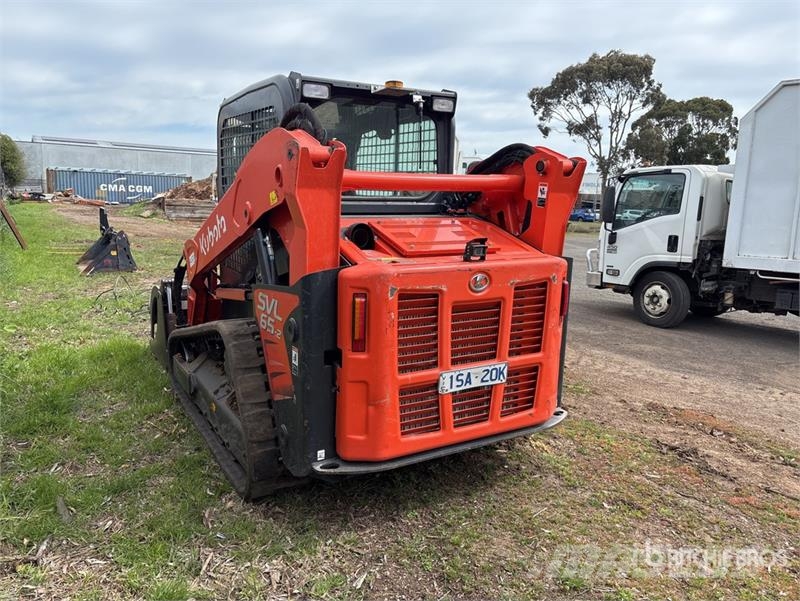 Kubota SVL65-2 Compact Track Loader Skid steer loaders