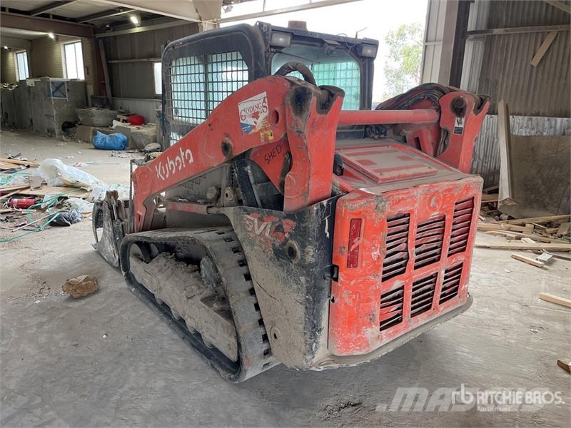 Kubota SVL65-2 Compact Track Loader Lietoti riteņu kompaktiekrāvēji