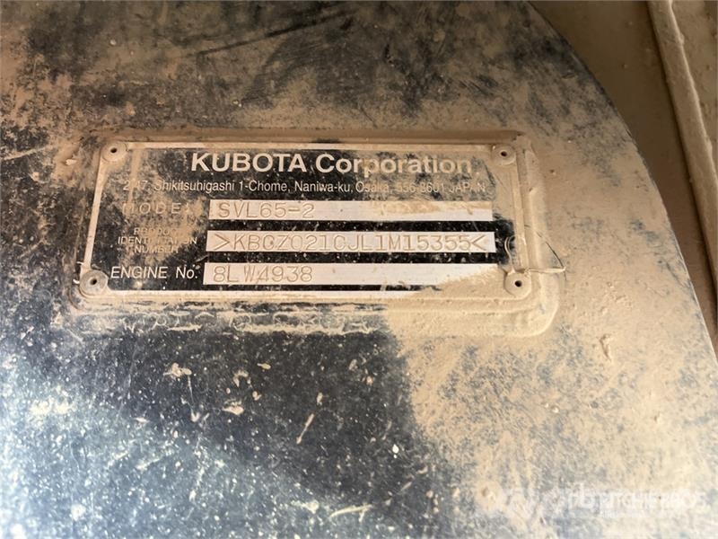 Kubota SVL65-2 Compact Track Loader Lietoti riteņu kompaktiekrāvēji