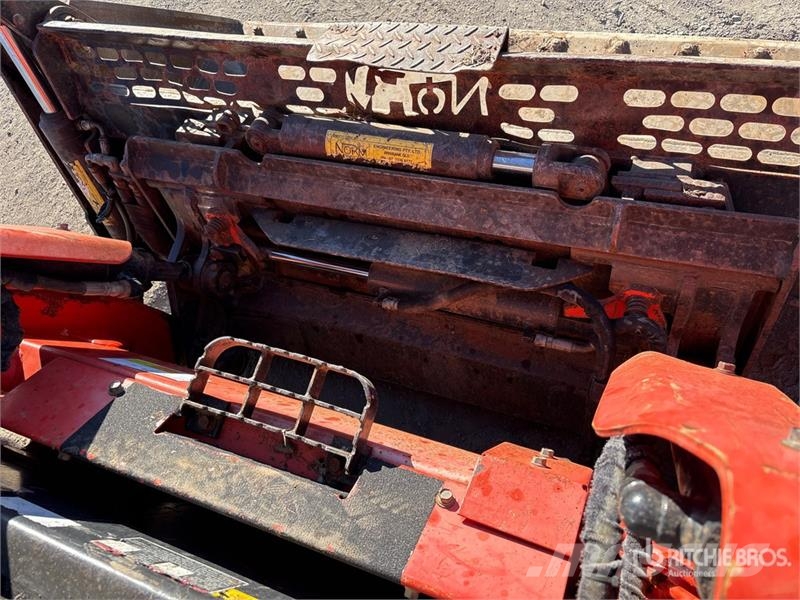 Kubota SVL75-2CHW Compact Track Loader Minicargadoras