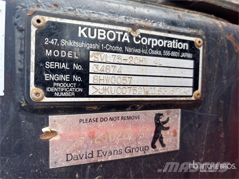Kubota SVL75-2CHW Compact Track Loader Skid steer loaders