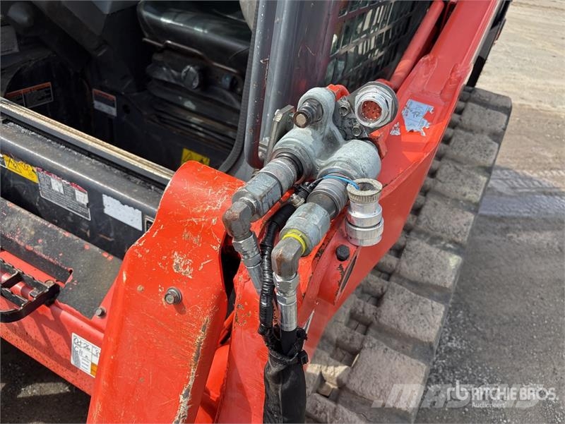 Kubota SVL75-2CHW Compact Track Loader Skid steer loderler