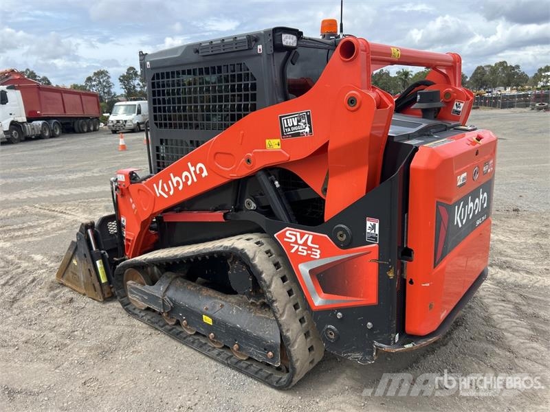 Kubota SVL75-3 Two-Speed Compact Track Loader Skid steer loaders