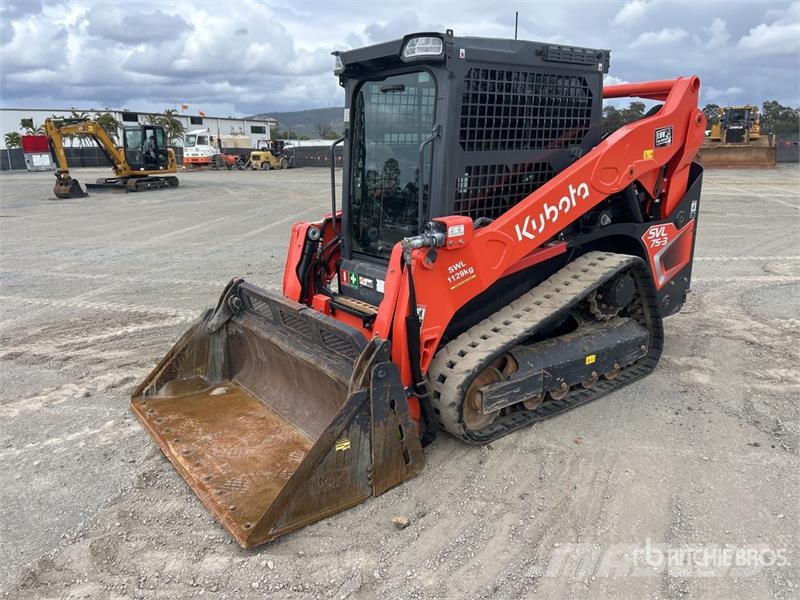 Kubota SVL75-3 Two-Speed Compact Track Loader Skid steer loaders
