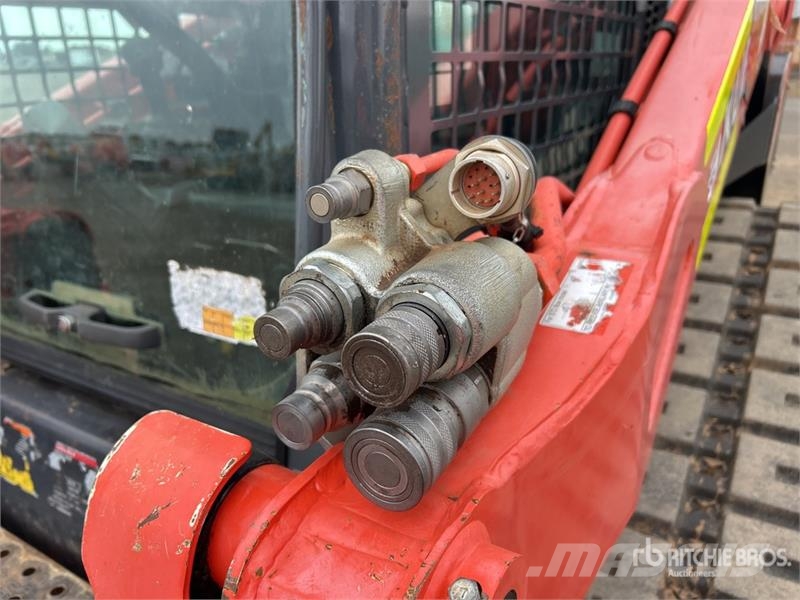 Kubota SVL95-2S Compact Track Loader Kompaktrakodók