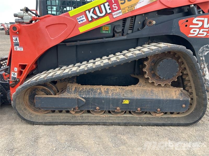 Kubota SVL95-2S Compact Track Loader Kompaktrakodók