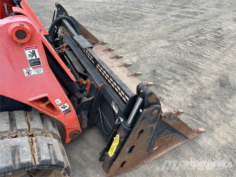 Kubota SVL95-2S Compact Track Loader Kompaktrakodók