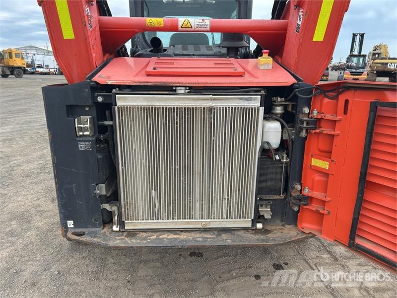 Kubota SVL95-2S Compact Track Loader Kompaktrakodók