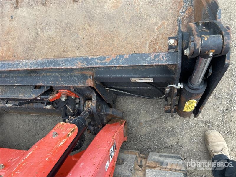 Kubota SVL95-2S Compact Track Loader Kompaktrakodók