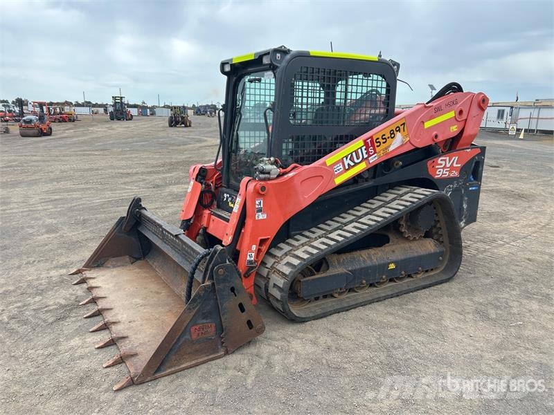 Kubota SVL95-2S Compact Track Loader Kompaktrakodók
