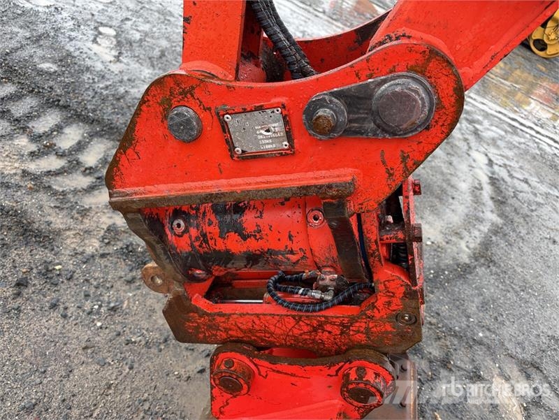 Kubota U55-4 ミニ油圧ショベル 7t以下（ミニユンボ・ミニディガー）