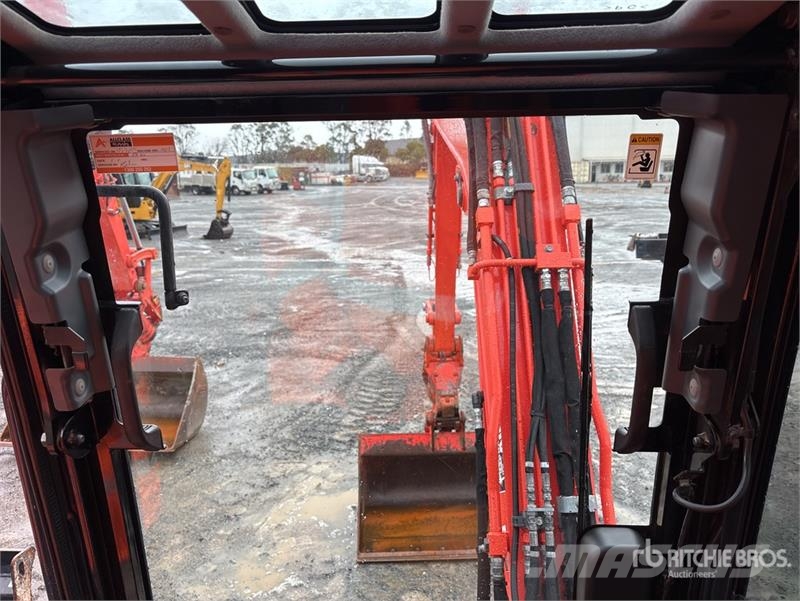Kubota U55-4 ミニ油圧ショベル 7t以下（ミニユンボ・ミニディガー）