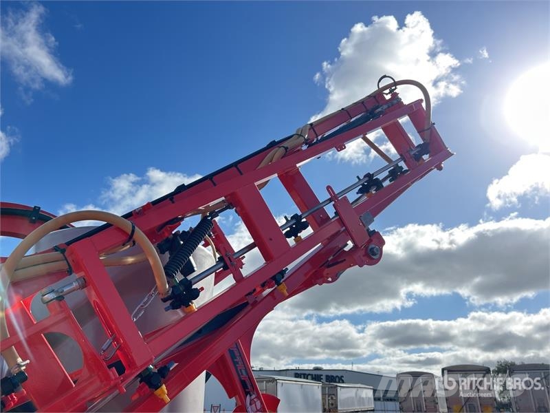 Kuhn Deltis 2 15 m 3-Point Hitch Sprayer (Unused) Irroratrici trainate