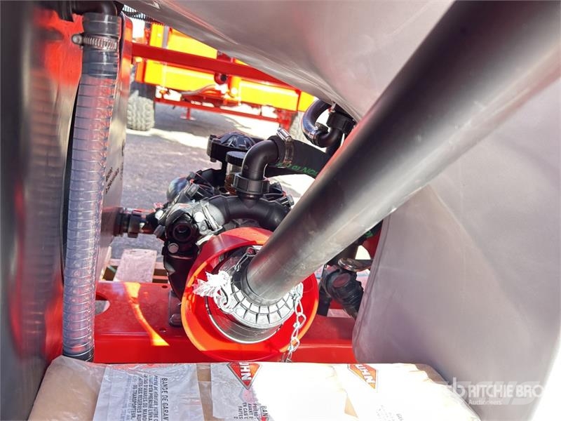 Kuhn Deltis 2 15 m 3-Point Hitch Sprayer (Unused) Irroratrici trainate